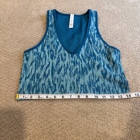 Athleta Tank Top Seamless Crop Rib Active MEDIUM Reef Green Spacedye #882313-01 - Picture 4 of 10